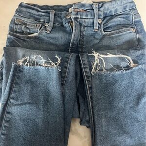 Good American Straight Leg Distressed Blue Jeans ( Good Legs Crop)
